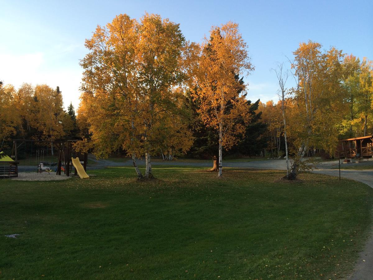 Bakers Narrows Lodge And Conference Center Flin Flon Esterno foto